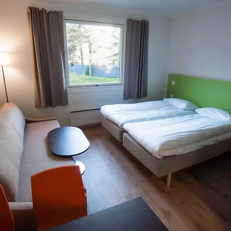 Thon Bjorneparken מלון