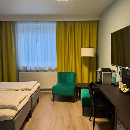 Hotel Thon Bjorneparken 4*